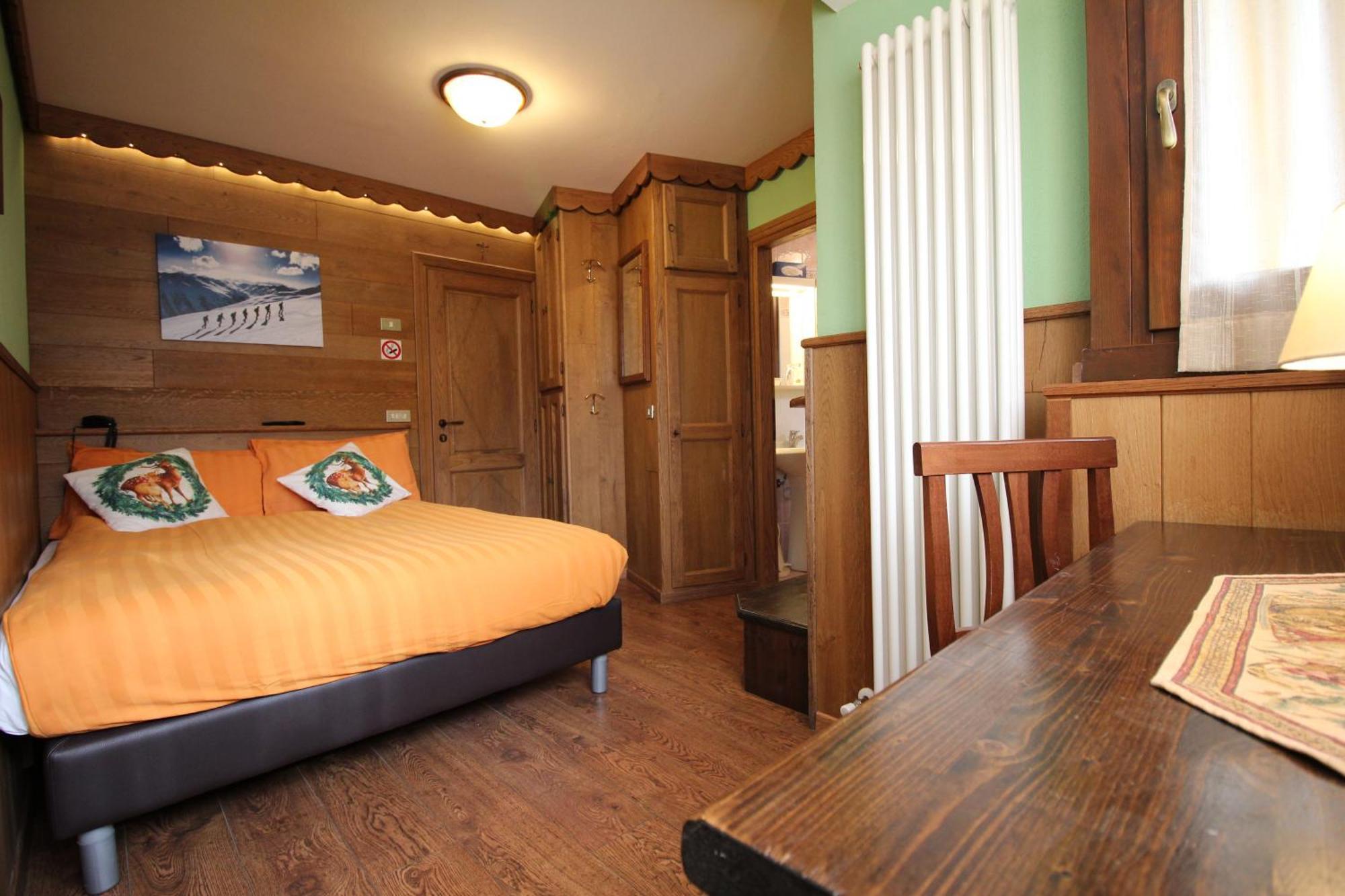 Hotel Meynet Breuil-Cervinia Extérieur photo