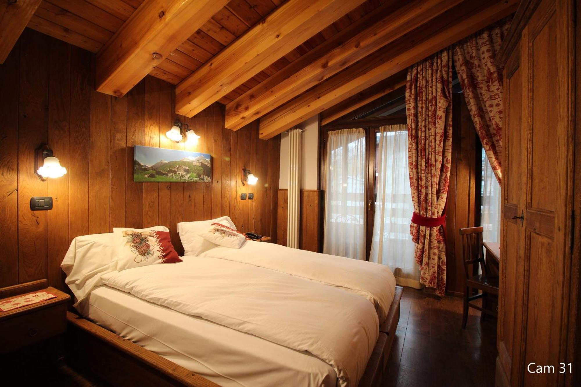 Hotel Meynet Breuil-Cervinia Extérieur photo