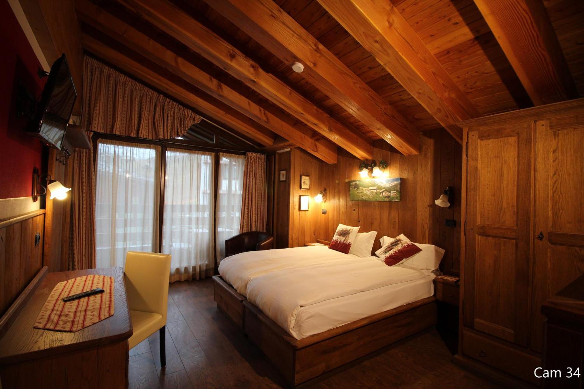 Hotel Meynet Breuil-Cervinia Extérieur photo